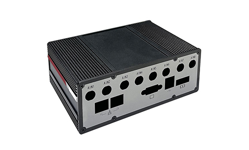 機箱加工定制,工控機殼,鋁機箱和鋼機箱哪個好？